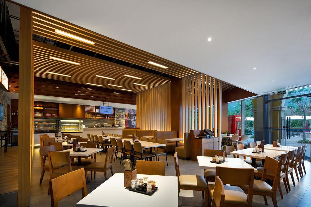 Chimelong Circus Hotel Zhuhai Bagian luar foto