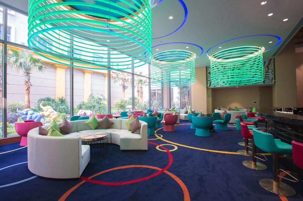 Chimelong Circus Hotel Zhuhai Bagian luar foto