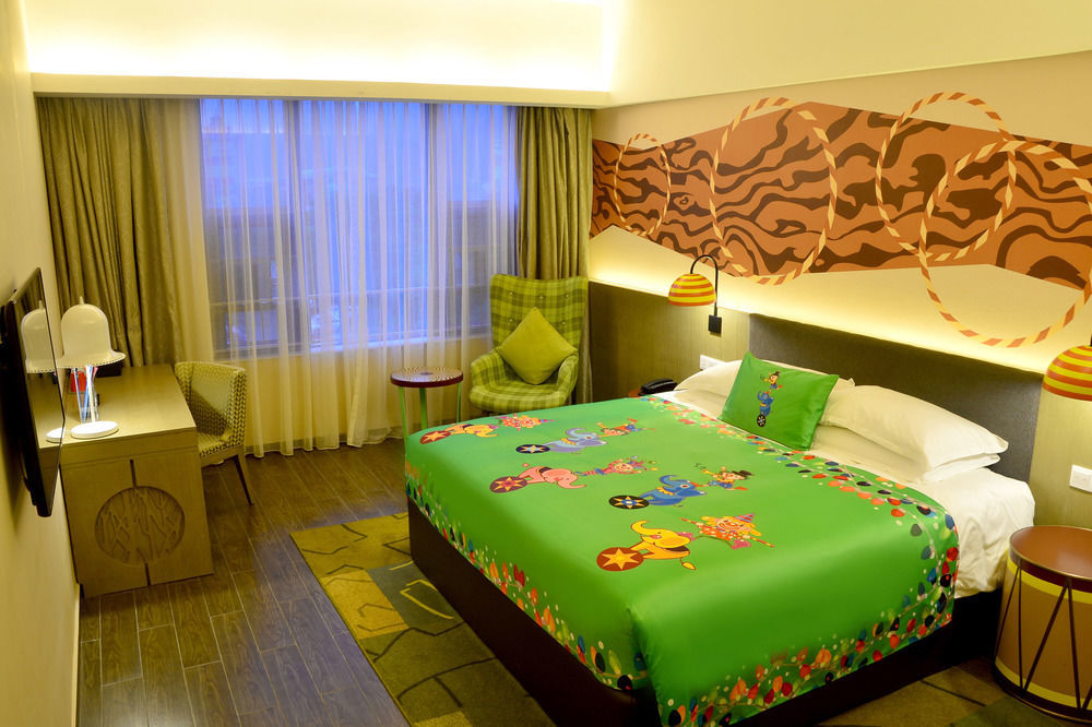 Chimelong Circus Hotel Zhuhai Bagian luar foto