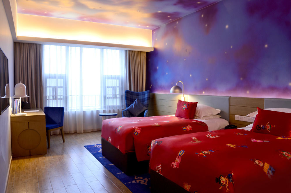 Chimelong Circus Hotel Zhuhai Bagian luar foto